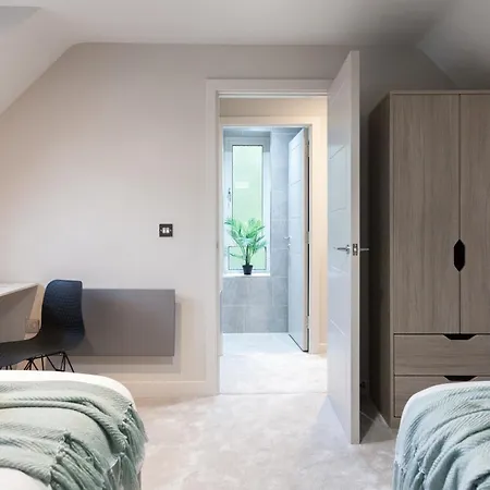 Apartament 1 Bedroom Flat - Long Term Rates-contractors-professionals-relocation