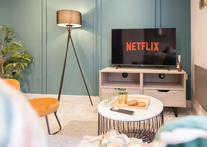 아파트 1-bedroom - Walk To Station - Long Rates 리즈