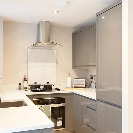 1 Bedroom Flat - Long Term Rates-contractors-professionals-relocation