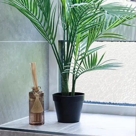 1 Bedroom Flat - Long Term Rates-contractors-professionals-relocation *