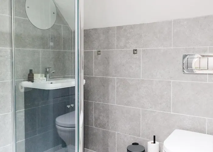 Apartment 1-bedroom - Walk To Station - Long Rates Leeds (West Yorkshire)